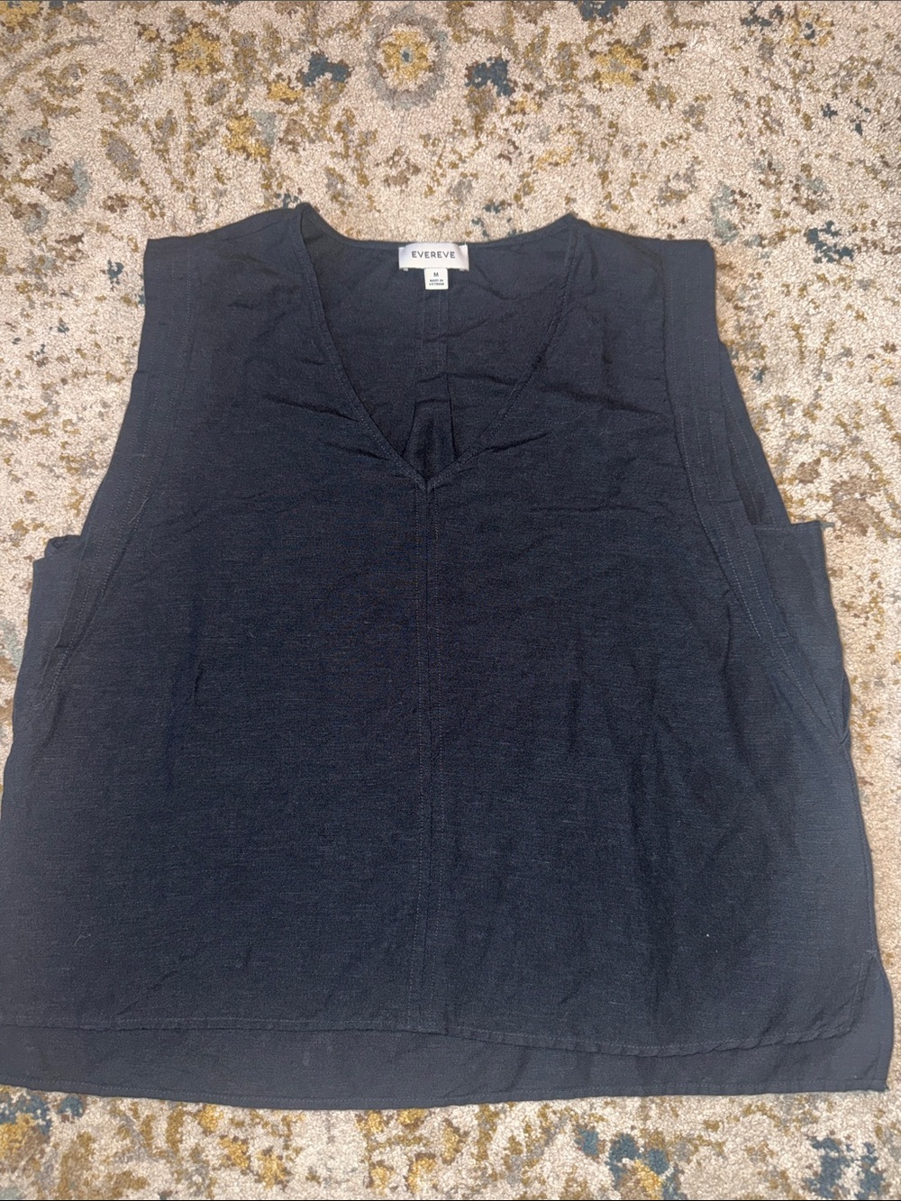 Evereve Black linen tank